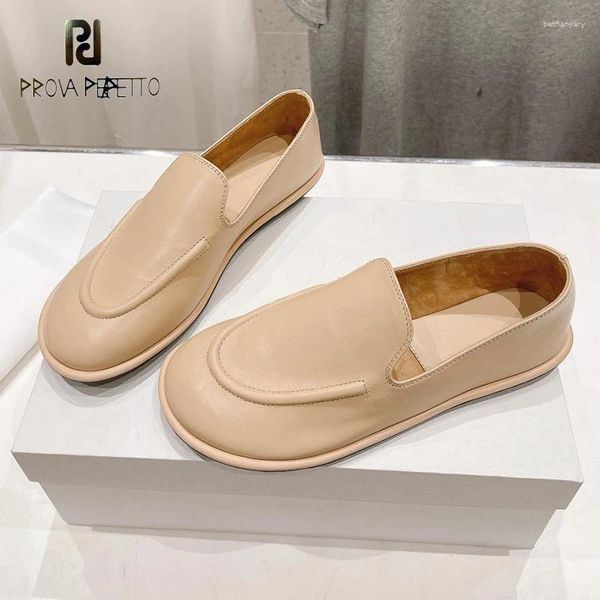 Lässige Schuhe Einfacher Stil Ladies Soft Leder -Laobers Schuh Beige schwarzer echter Slip auf tiefen Mund passen alle komfortable Maultiere Marke passen