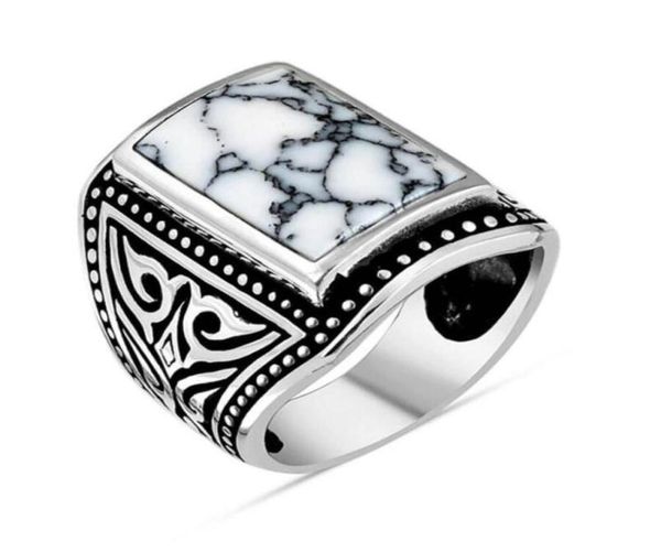 Серебряное кольцо мужчин с прямоугольником белого сырого бирюзового каменного листового мотива, изготовленного в Турции. Сплошные 925 стерлинговых кластерных колец 92999277660621