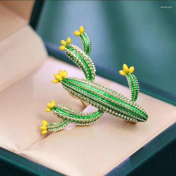 Broschen Mode Emaille Cactus niedliche Pflanze Pin Frauen Bekleidung Party Freizeitschmuck Accessoires Geschenke 3.4 3.0 cm