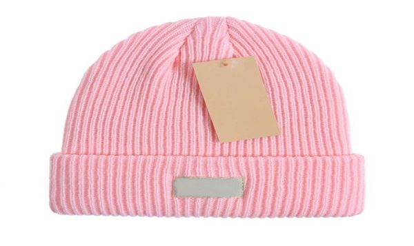 Nuovi designer Skillies Caps Triangle Beanie for Men Women Beanie Luxury Knitted Bonnet Crant Cash Color Colore con cappelli a strisce lunedì Lia5922399