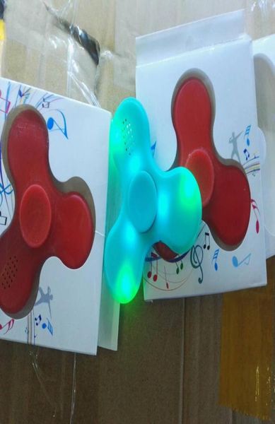 Fashion Bluetooth Speaker Hand Spinner LED LED UNA RILECIFICABILE ALLE STRESSSIONE MUSICA DI FINGA MUSICA GIRO TOYS4880156