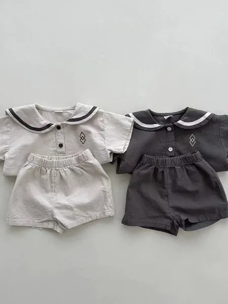 Giyim Setleri 2024 Yaz Bebek Kısa Kollu Kıyafetler Seti Toddler Erkek Kız Donanma Yaka Üstleri Şortlar 2 PCS Takım Çocuklar Günlük Çok Yönlü Kıyafetler