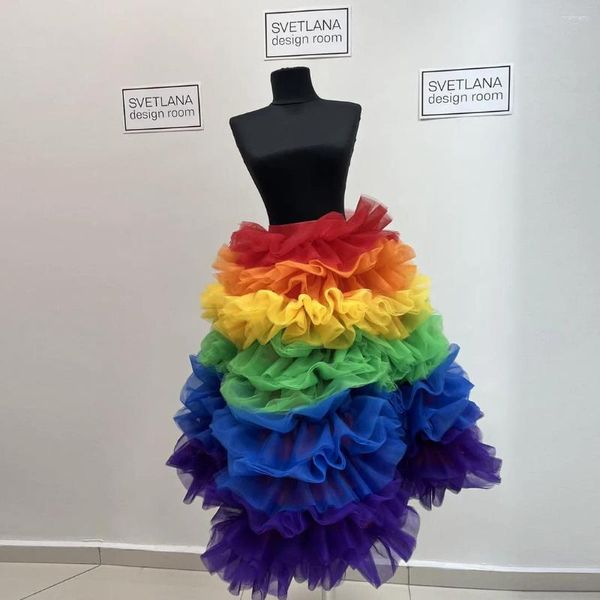 Saias de arco -íris fofo de arco -íris de tule de tule de babados chique em malha luxuriante mulher bem colorida e curta e vestido de baile de festas de baile