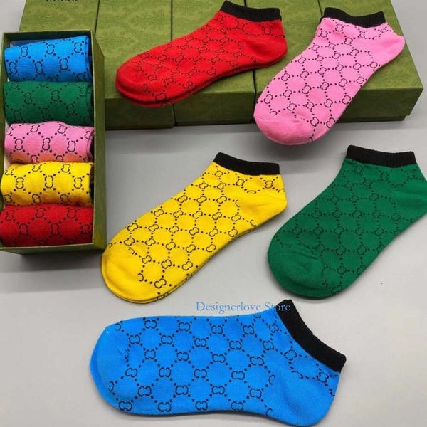 Erkek Kadın Socks Designer Beş Çift Lüks Spor İlkbahar Yaz Patlama Modelleri Mektup Baskı Çorap Erkekler için Saf Pamuk Socken Klasik Meias Kutu