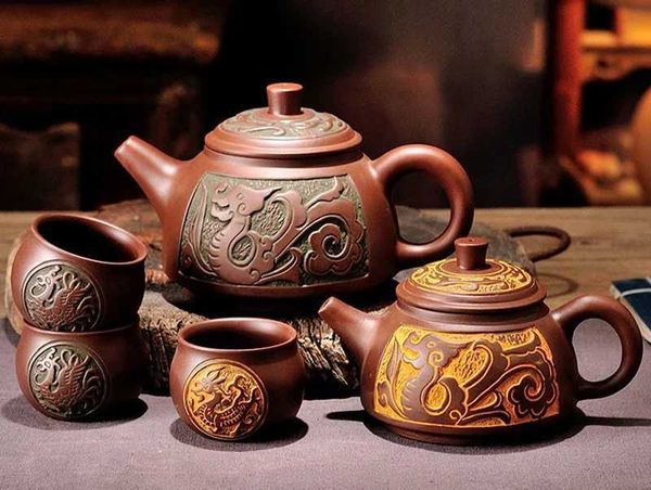 Tee -Sets exquisite handgefertigte antike Teekanne 300 ml 550 ml Bronze Messing Tea Töpfe Yixing Teekanne Mine lila Schlammtee Set