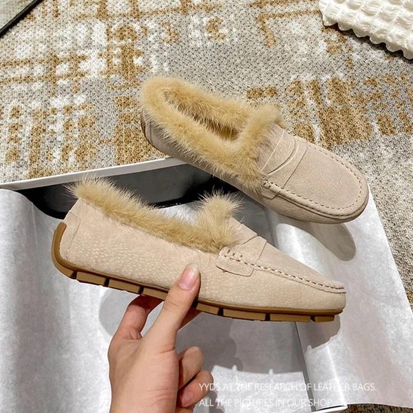 Freizeitschuhe echte Lederwohnungen Frau Weiche Schweinsleder Baumwolle gepolstert Winter warme Plüsch Moccasins Frauen pelzige Slipper