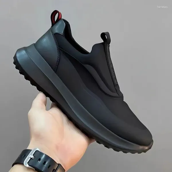 Casual Shoes Luxury 2024 Black Serie für Männer mit niedrigem Top komfortabler Softläufe und Sport -Zapatillas Deportivas