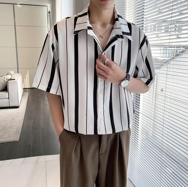 Herren lässige Hemden Sommer Striped for Men Button Up Short Sleeve Bluse Herren Hemd Vertikale Plus-Größe M-5xl Bowlingkleid