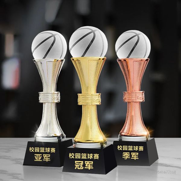 Metal Metal Crystal Trophy Football Basketball Tennards Billiards Golfe Volleyball Gold Silver e Bronze 240428