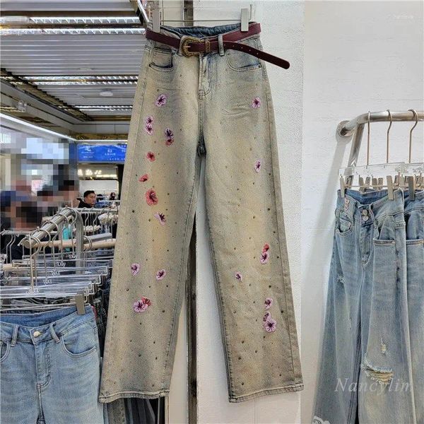 Kadınlar Kot pantolonlu rhinestone denim geniş bacaklı pantolonlar İlkbahar ve yaz uzunluğunda 2024 Kore tarzı yüksek bel