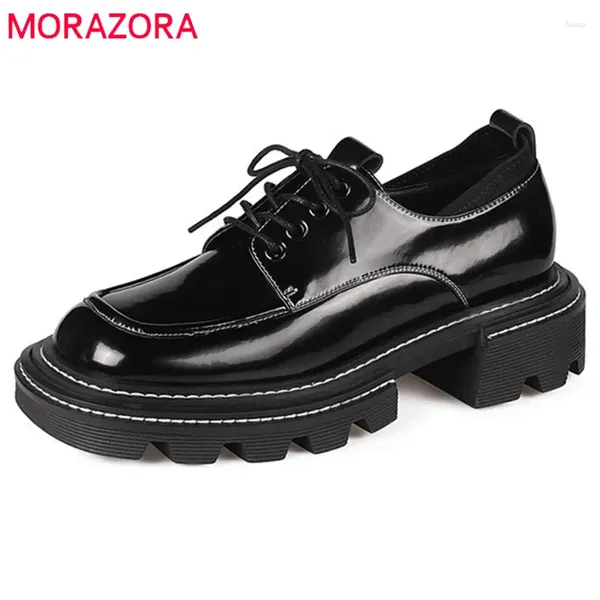 Sapatos de vestido Morazora 4,5 cm de salto quadrado plataforma feminina couro genuíno 2024 estas moda bom bombas punk preto