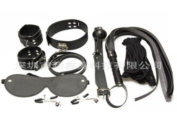 Sex Bondage Kit Set 7 PCs sexy Produkt Set Erwachsene Spielen Spielzeug Set Hand Manschetten Fußbaum Peitsche Seilblindbinde Paare Erotik Toys8892172