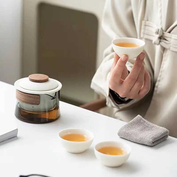 Tee -Sets Teekanne und Tee Tassen Set Kit Haushalts Tee Making Travel Tea Set Outdoor Tragbare Tasche Chinesische Tee Set Lieferungen 1 Schüssel 3 Tasse