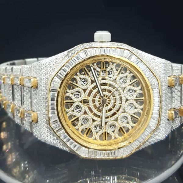 Tasarımcı Saat Fabrikası Doğrudan Buzlu Moissanite Saat Renksiz Elmas Saat Erkekler İçin En İyi Kalite Toptan Fiyat