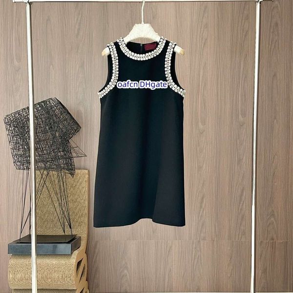 Abito da donna 24SS, Designer Designer Club Designer Club, abito nero, intarsio a diamante fatto a mano, abito senza maniche in stile socialite minimalista 5390