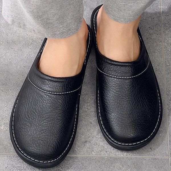 Slippers 2024 Moda Moda Black PU Couro PU Male feminino Slides unissex Sapatos casuais internos Men Slipper Plus Tamanho 47 48