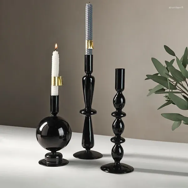 Держатели свечей антикварные стеклянные принадлежности для дома украшения ретро -орнамент обеденный стол романтический подсвечник