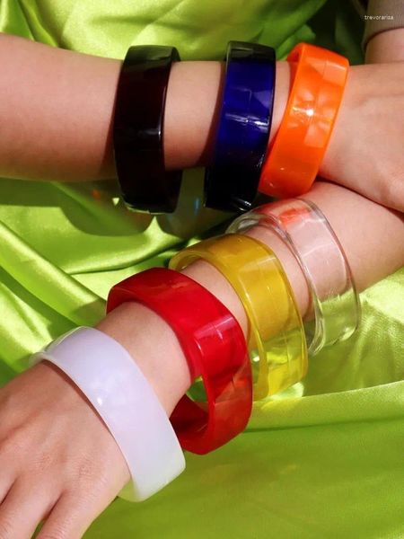 Bangle Hangzhi Ines Buntes transparentes quadratisches klobiges Acrylarmband Sommerstreicher Schmuck für Frauen Feiertag