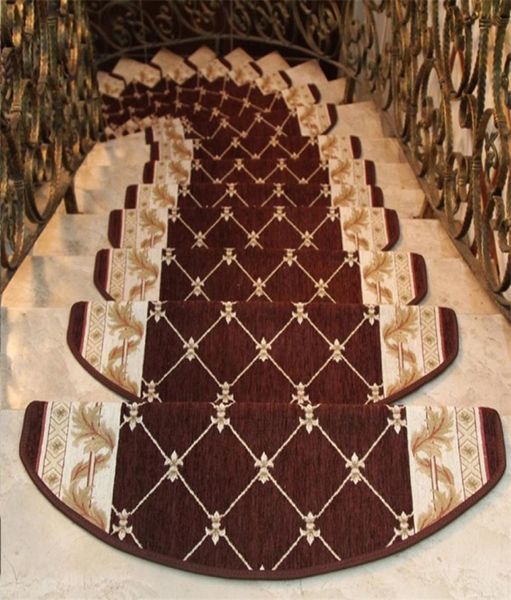 Escadas de escada não -lip yazi carpete auto -assado europeu de tapete floral europeu Sala de estar de escada macia escada Mat 2012122033598
