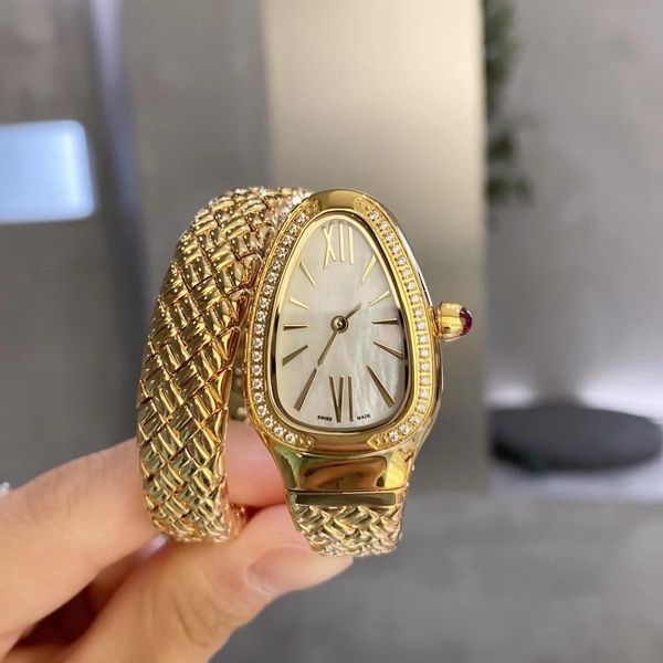 WomenWatch Serpentn Uhr mit Dimond Relojes Armband Schlangen Uhren Klassischer Roségold -Frühling -Gedächtnismaterial Schmuckmaterial Zirkon Diamant Inlaying -Prozess