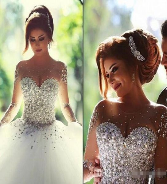 Luxus arabische Brautkleider im Dubai -Stil mit schiere Langarm schwere Kristalle Perlen Perlen benutzerdefinierte Frauen Brautkugel N9406011