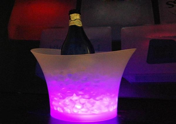 Unbreak 5 litros volume volume de barras de gelo led de plástico barras boates KTV LED Light Ice Bucket Coolers Champagne Wine cerveja Coolers de gelo HO9359288