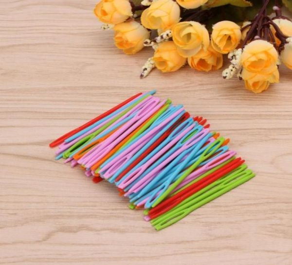 1000pcs Çocuklar Renkli Plastik 7cm İğneler Goblen Binca Dikiş Yün İplik Diy Dikiş Çapraz dikiş Binca Ans So On4853522