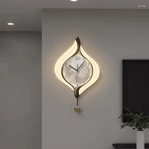 Orologi da parete Swing Night Light Home Decor sospeso Disterra per cucina digitale di lusso Renogio de Parede Mobili