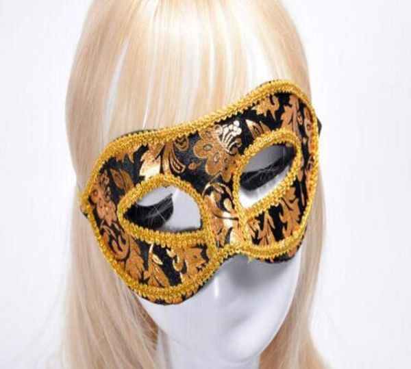 Nuova maschera a metà faccia da 20 pcslot Halloween Maschera maschile Venezia Italia Flathead Lace Maschere di stoffa luminosa Halloween Masquerad9237182