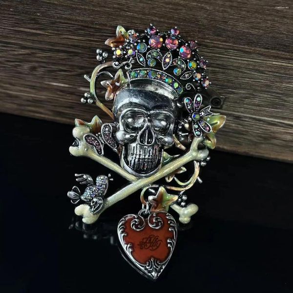 Broches Medieval Punk Skull Vintage Heavy fez Old Play Hat Hat Heart Bone Broche