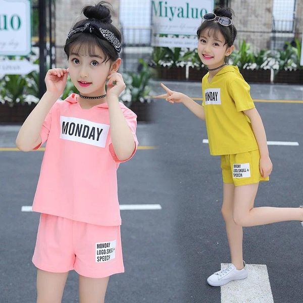 Kleidungssets 2024 Mode Girls Summer Anzug Kinder Set Kleidung Brief Grüne Shorts Kapuze T-Shirt Pant Teenager Kinder 4 7 8 9 12 Jahre