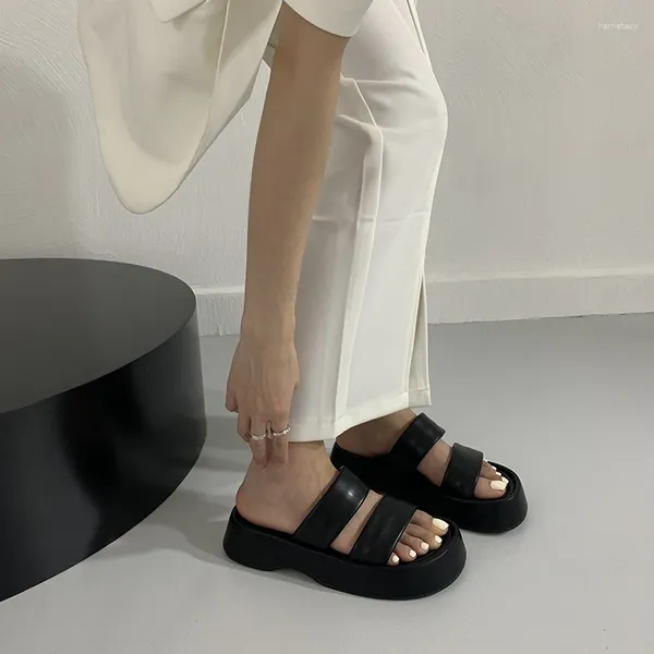 Slippers 2024 Fashion Outdoor Platform Flats Elegant Open Toe Comfort Beach Slides Gladiator Summeralias