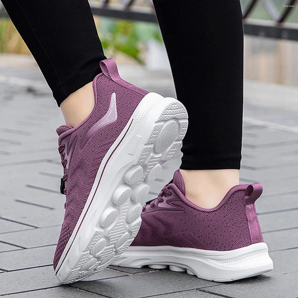 Lässige Schuhe Mode Frauen Sneakers Plattform Sport Außenhandel Fliegende Webmaschen atmungsaktiv Zapatos Mujer 2024 Tendencia