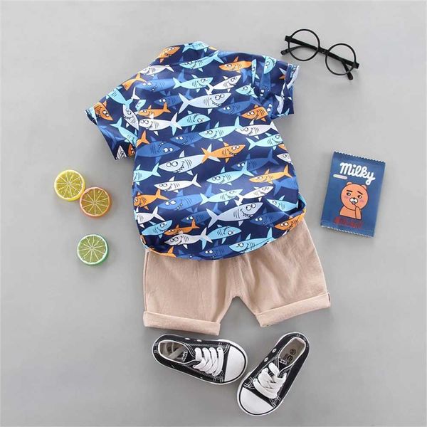 Kleidungssets 2pcs Säugling und Kleinkind Sommer Mode Full Body Shark Muster Zufällige gedruckte Hemd Shorts Set Set