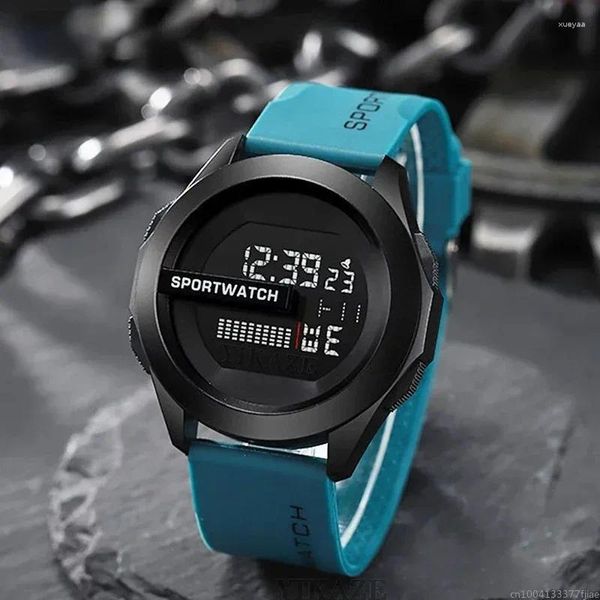Armbanduhr Sport Watch for Man Digital Armbandwatch Stoppwatch Luminous Datum Week Wasserof Männer Uhr Elektronisch Relogio