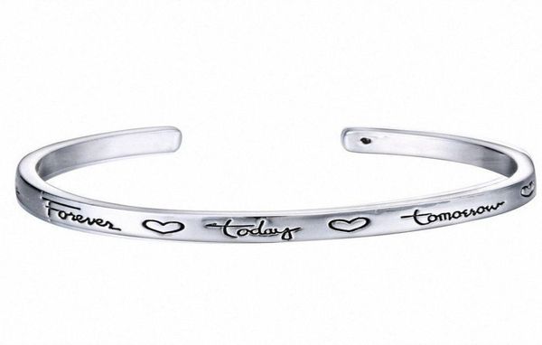 Bracelete de novo manguito com carta inspiradora de pulseira de bracelete gravada exclusiva para amigos Forever Silver Charms 2016 CHA9806152