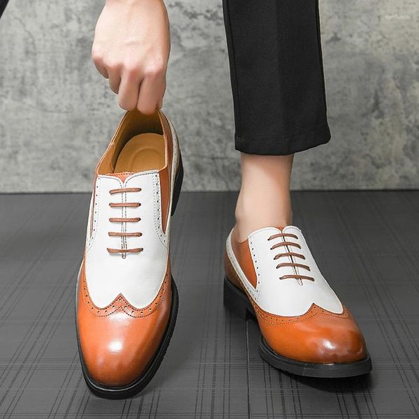 Sapatos casuais Mens Lace-up Couro Dress Business Flats Men Wedding Party Oxfords Fashion Patchwork Men's Classic Retro Brogue