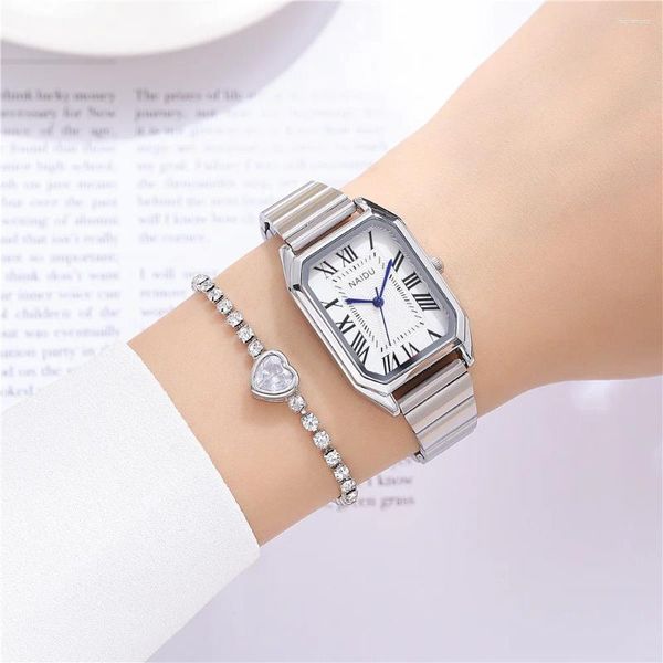 Armbanduhren 2pcs/Set Mode Rechteck Zifferblatt Römische Skala Quarz Stahl Frauen Damen Kleid Uhr