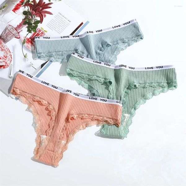 Frauen Höschen 3pcs Frauen Spitze Baumwolltangs Frauen brasilianische Hosen Low Taille Atmungsfreie Mädchen Unterwäsche Plus Größe Dessous Dessous