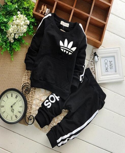 Brand Baby Boy Roupos Sets Autumn Casual Baby Girl Clothes Sutes Terno infantil Swewnshirtsports calças Spring Kids Set8890293