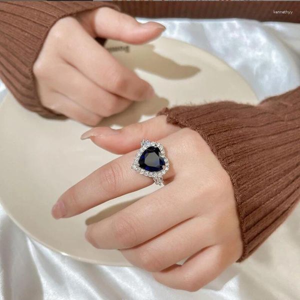 Clusterringe 925 Sterling Silber Herz des Ozeans Blue Edelstein für Frauen Hochzeit Schmuck Mode Geschenk