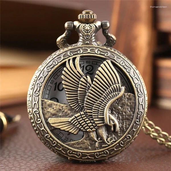 Orologi tascabili Orologio antico Cavo out Eagle Hawk Wing Bronze Quartz Movement Necklace Chain Orologio per uomini Donne Regalo Regoj