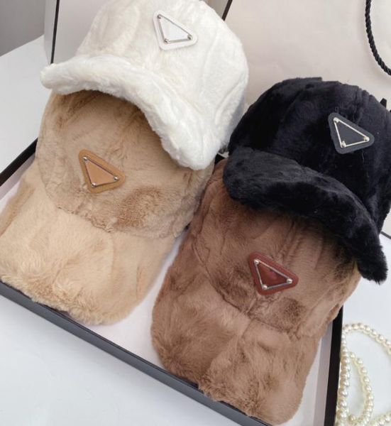 Cap Mink Velvet Dreieck Tag Baseball Caps Herbst- und Winterstil Korean Fashion Hut Show Small Face2015233