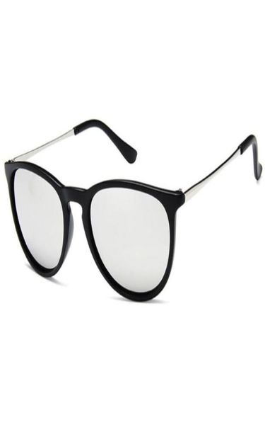 Occhiali da sole rotondi di moda per uomini Donne Designer classici Sun occhiali da sole Matt Black Framy Mirror Uv400 Eyewear di qualità Bene con Case1342466