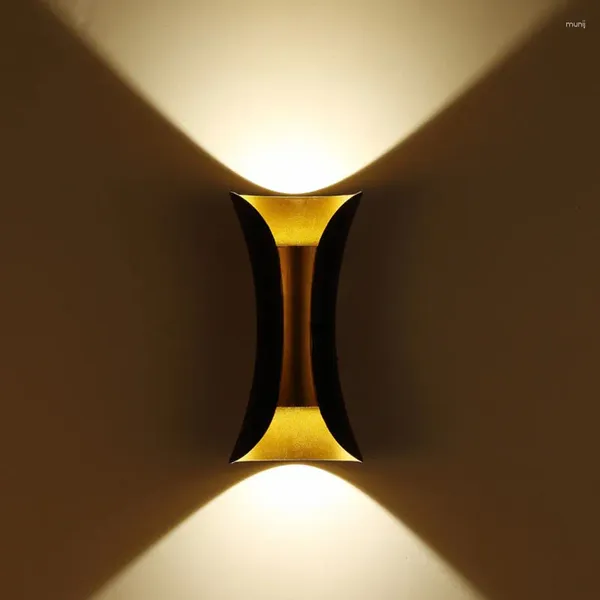 Lâmpada de parede estilo simples de ouro Ajustável A quente