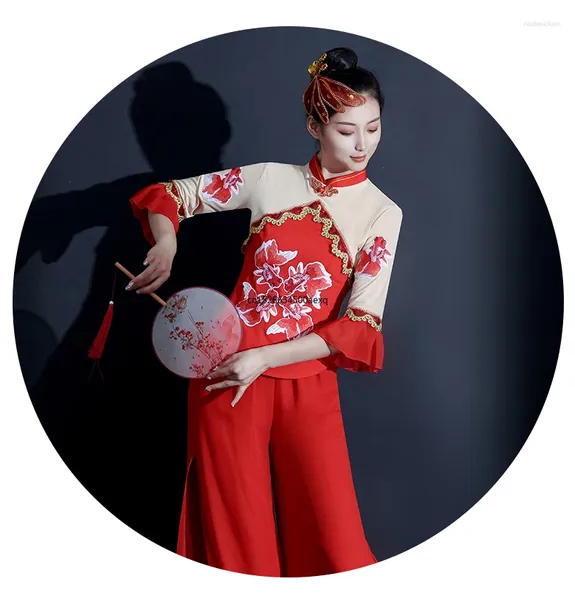 Stage Wear Ladies Hanfu Yangko Abito performance Costume Female in stile cinese Danza classica nazionale Fan del set elegante