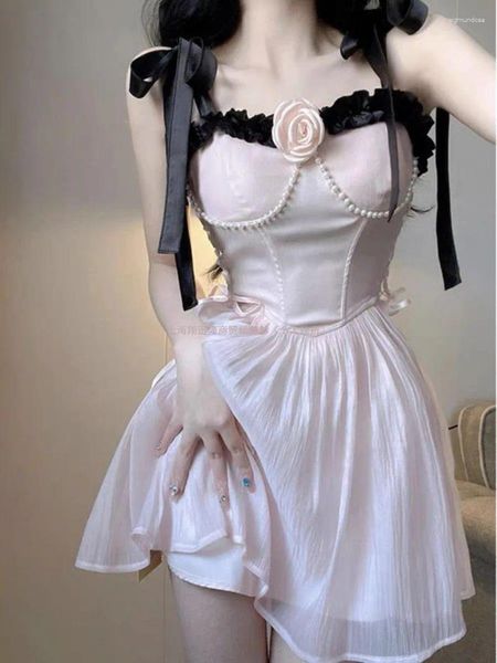 Vestidos casuais French Chic Flower Pearl Sling Dress para Spring/Summer feminino 2024 Skinny Up Princess Mini forro