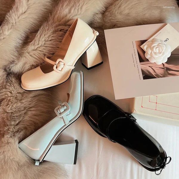 Scarpe casual Versione coreana Attenta macchina Bowknot Punta quadrata singola Mary Jane Spring Sullo Sullo Cucelli in pelle