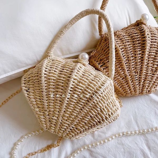 Shell Rattan Straw Tolo diagonal Cross Small Bag Small Fairy Change Telefone Celular Tecida Bolsa de praia 240420