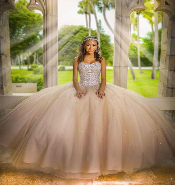 Sprudeln kristallperlen Korsettellkleider Kleider Kleider Schatz Rücken Schnürung süße 16 Quinceanera Kleider Custom Made2581448